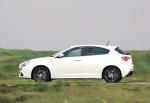 Alfa Romeo Giulietta Cloverleaf 2010 года (UK)